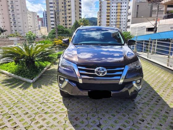 TOYOTA HILUX SW4 2.8 SRX 4X4 16V TURBO INTERCOOLER DIESEL 4P AUTOMÁTICO
